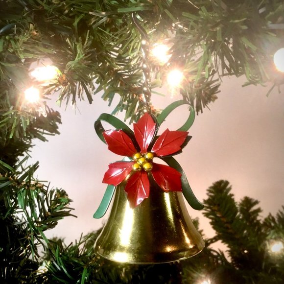 Vintage George Good Brass Bell With Christmas Poinsettia and Bow - Picture 1 of 4